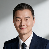Associate Professor Lifeng Kang
